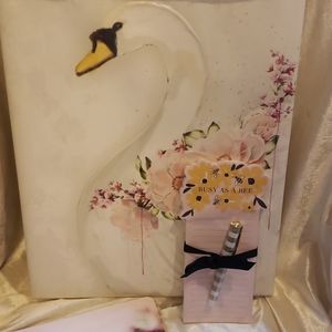 🐝 NEW Notepad and Pen set